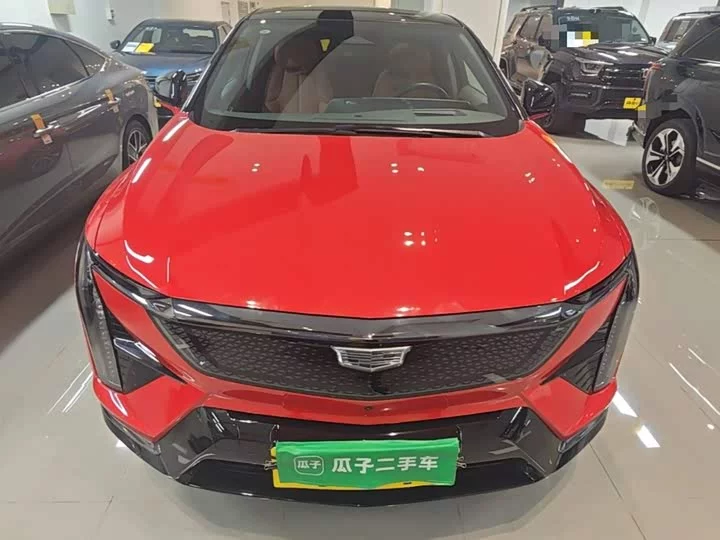 Cadillac IQ Aoge