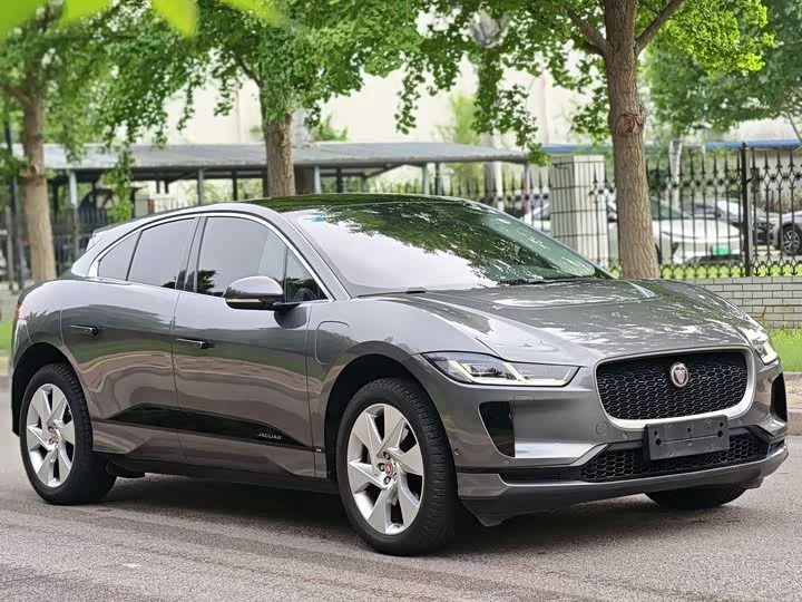 Jaguar I-PACE