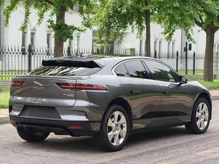 Jaguar I-PACE