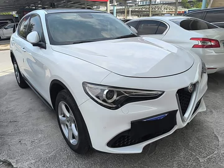 alfa romeo Stelvio