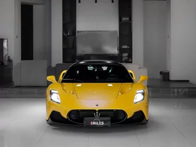Maserati MC20