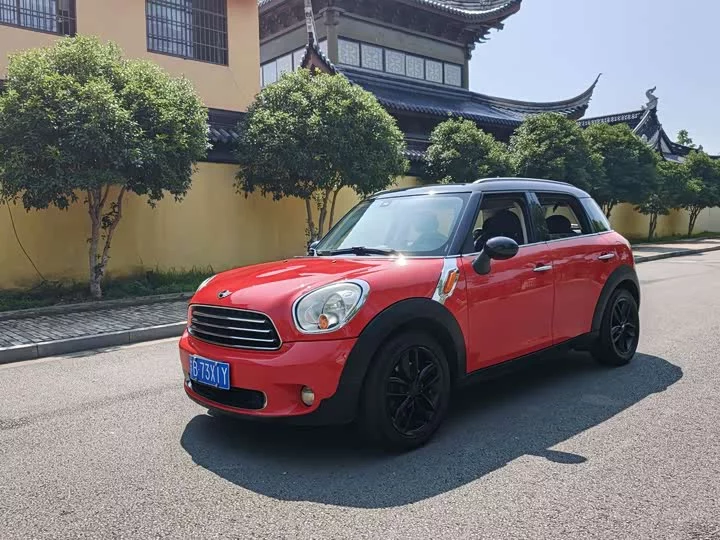 MINI COUNTRYMAN