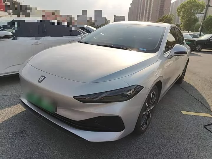 Roewe D7