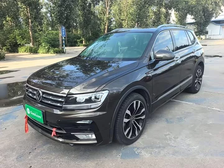 Volkswagen Tiguan L