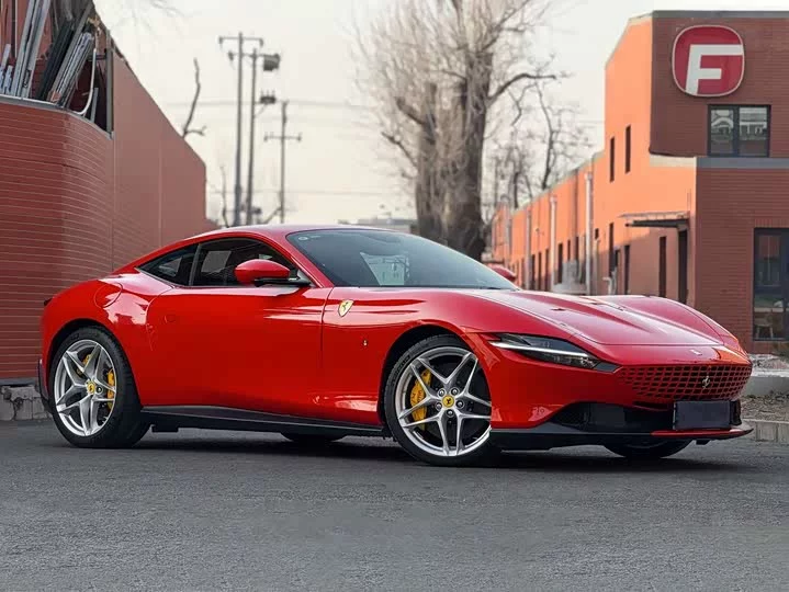 ferrari Roma