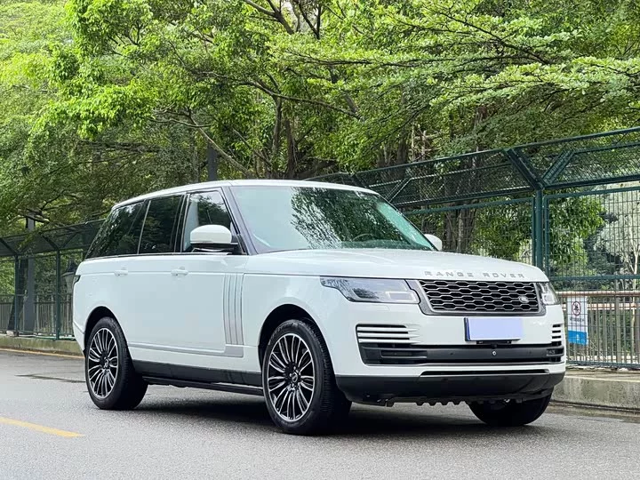 Land Rover range rover