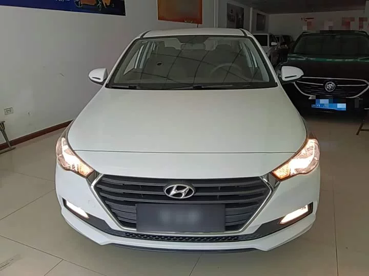Hyundai Accept