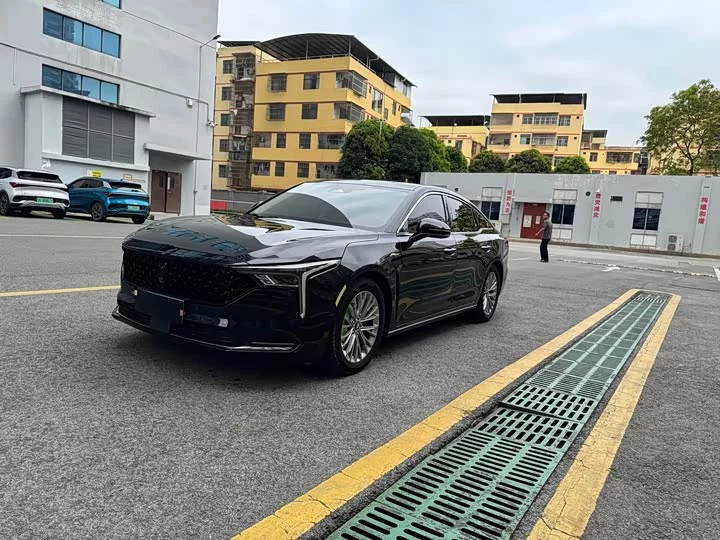FAW Besturn B70