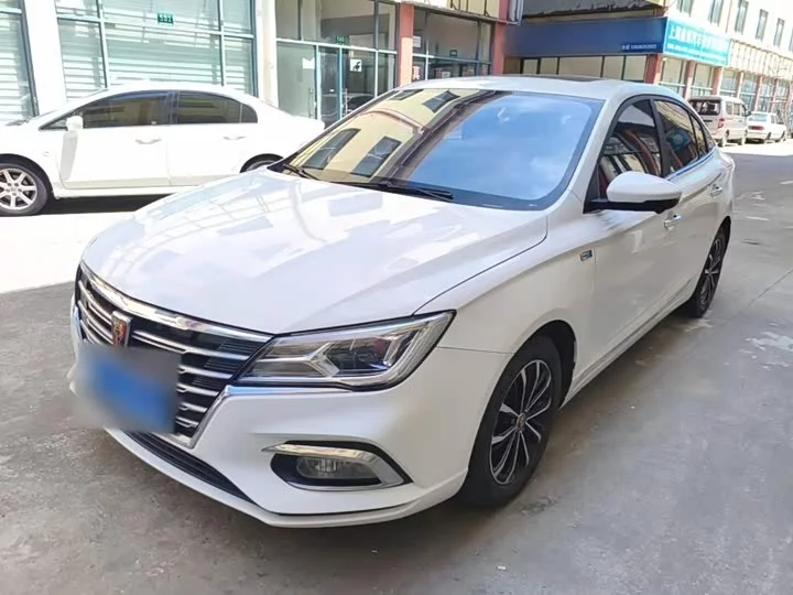 Roewe i5