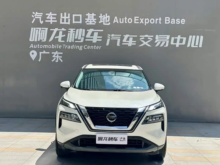 Nissan Qijun