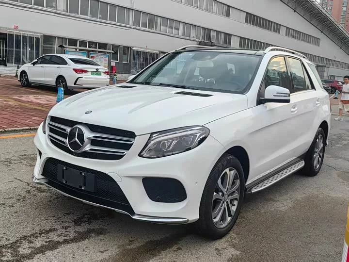 Mercedes-Benz GLE (Imported)