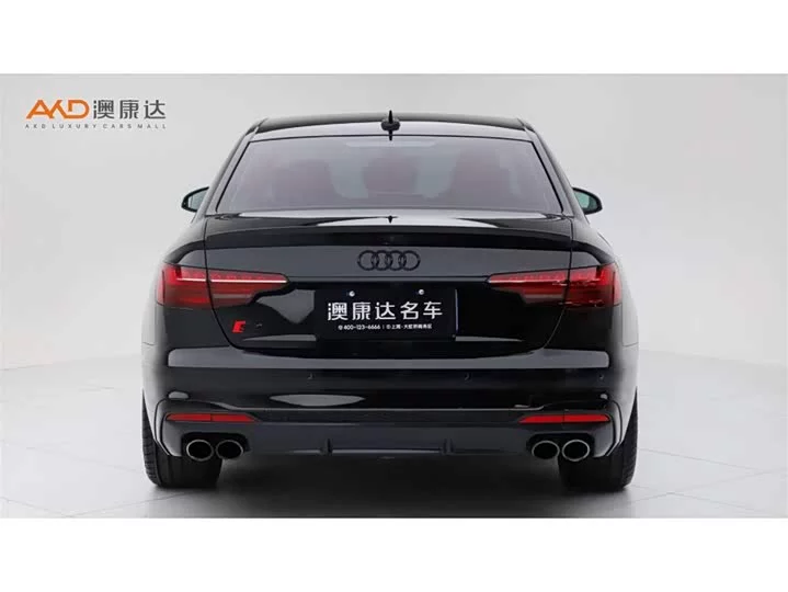 Audi S4