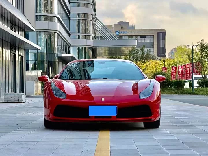 ferrari 488