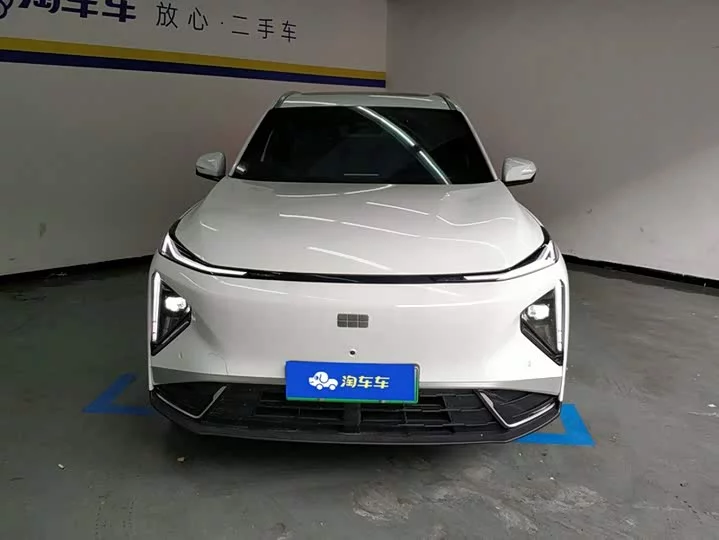 Geely Galaxy L7