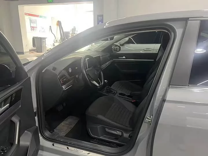 Volkswagen Lavida