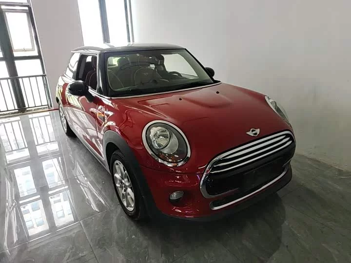 MINI 