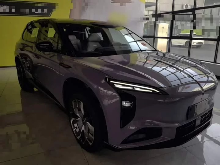Hongqi Tiangong 08