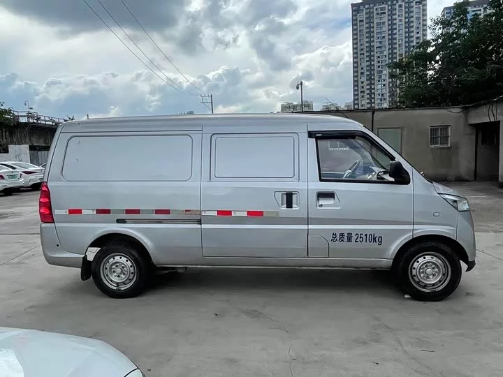 Wuling EV50