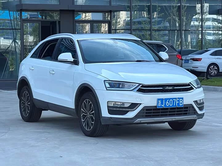 Zotye SR7