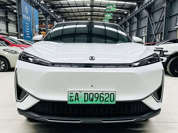 Dongfeng L7