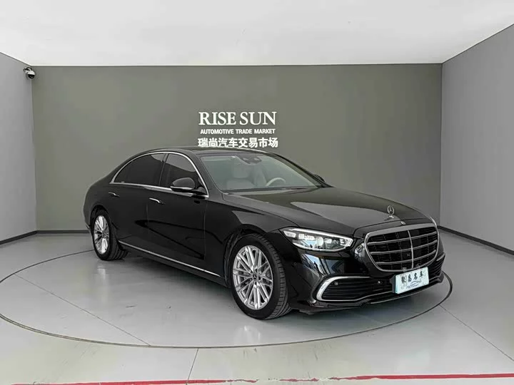 Mercedes-Benz S class