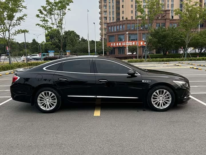 Buick LaCrosse
