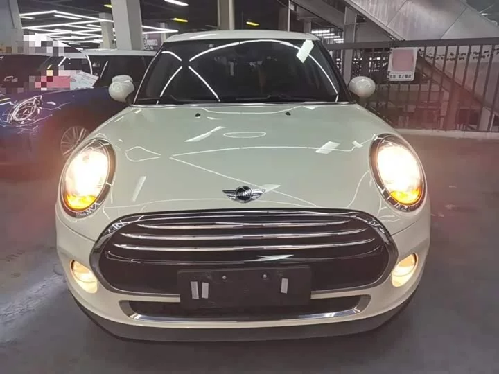MINI 