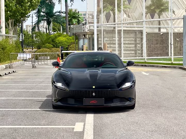 ferrari Roma