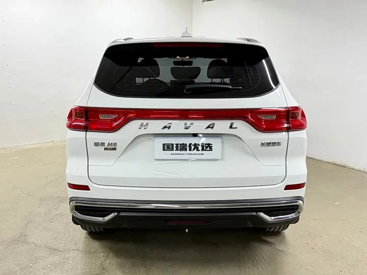 Haval M6