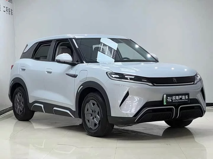 BYD Yuan UP