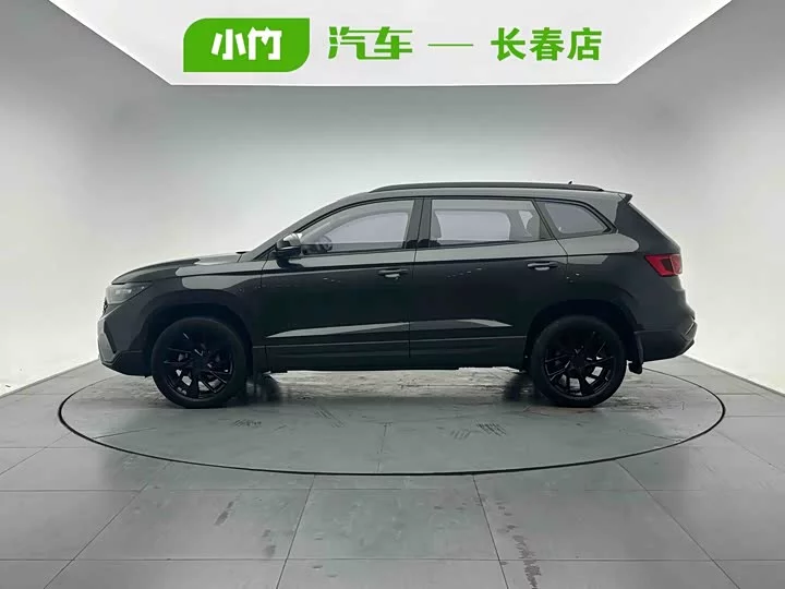 Jetta VS7