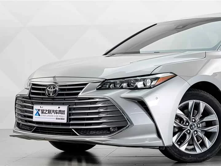 Toyota asian dragon