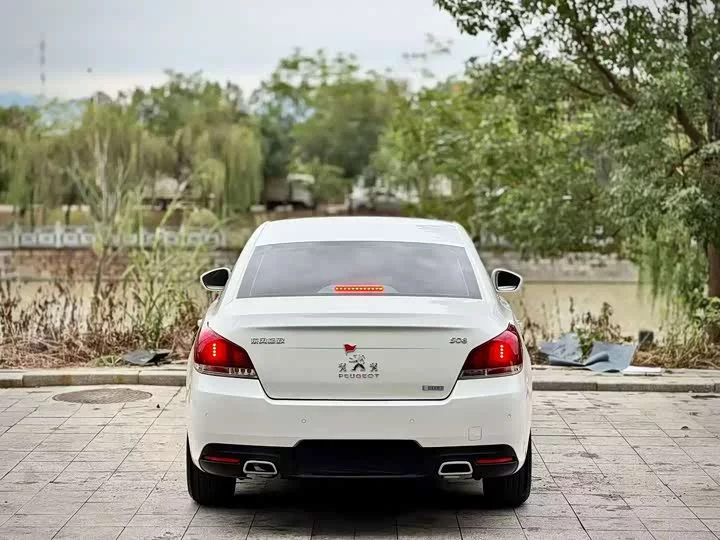 Peugeot 508