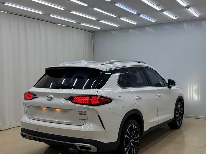GAC Trumpchi GS4 PLUS