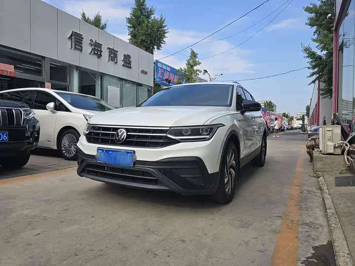 Volkswagen Tiguan L