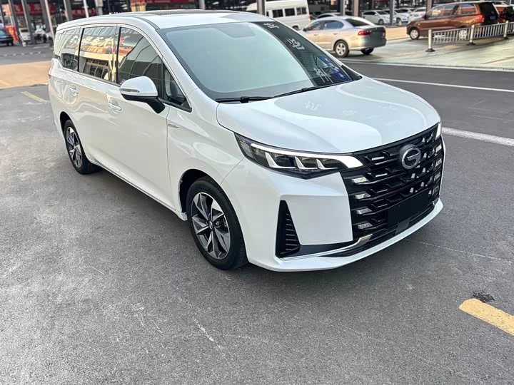 GAC Trumpchi M6