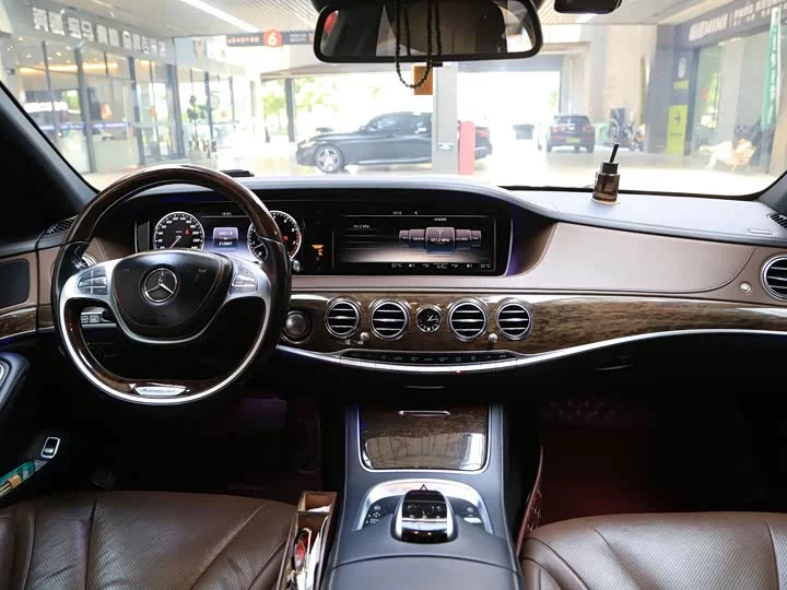 Mercedes-Benz S class