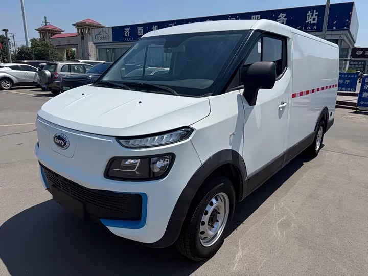 Carrier Dolphin EV