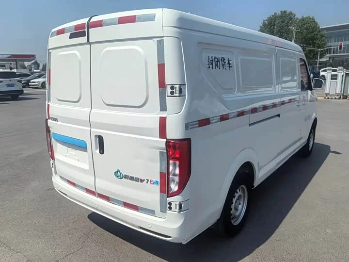Chang'an span Crossstar V7 EV