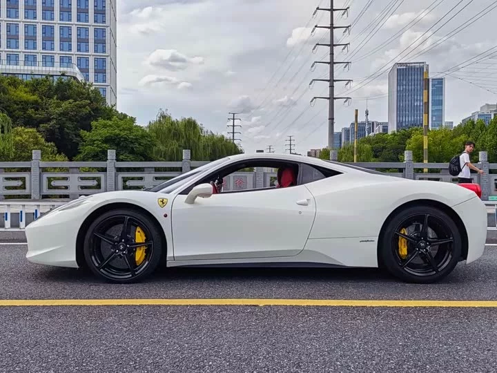 ferrari 458