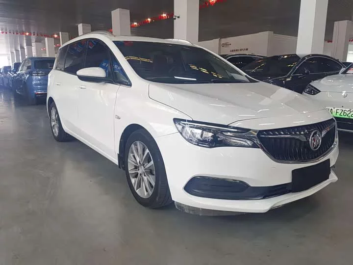Buick GL6