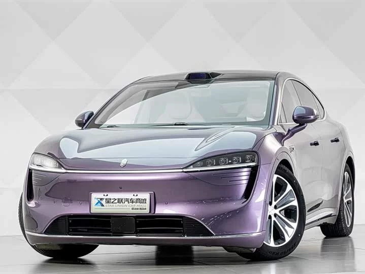 Luxeed R7