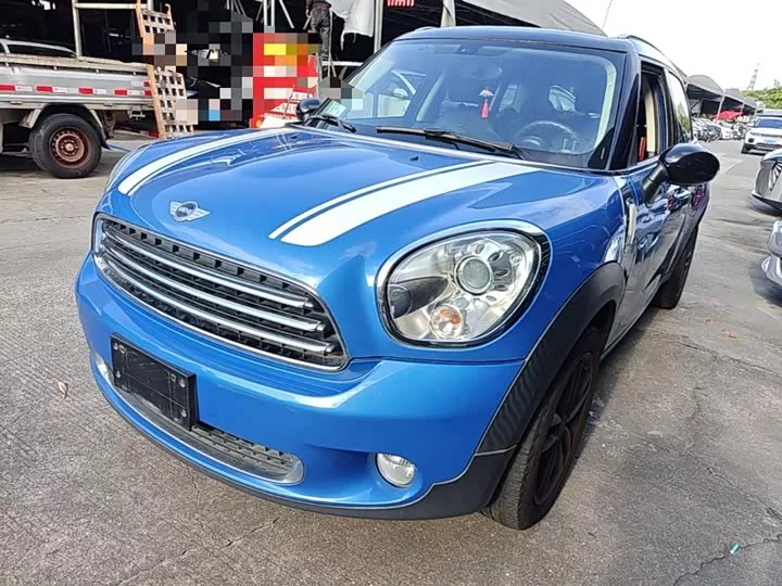 MINI COUNTRYMAN