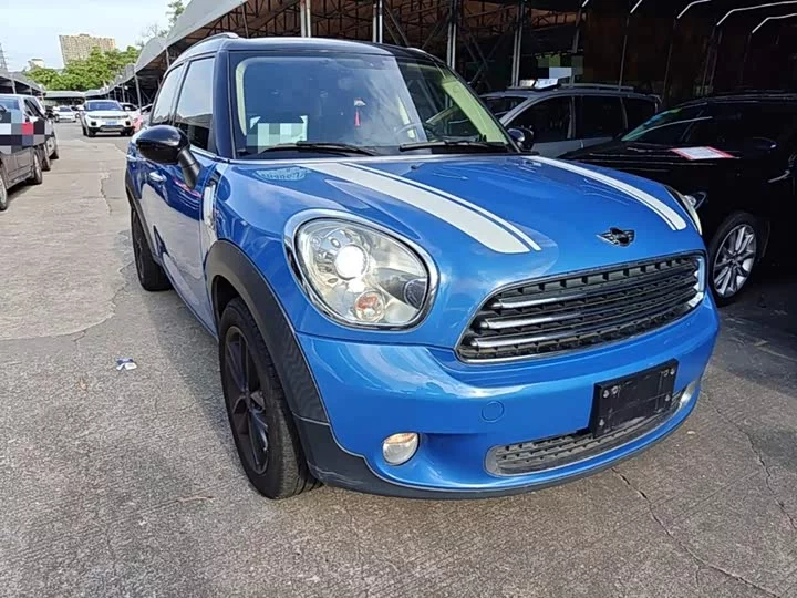 MINI COUNTRYMAN