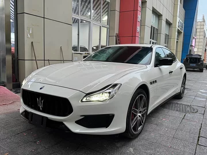 Maserati President