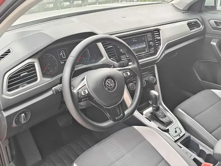 Volkswagen T-ROC Tange