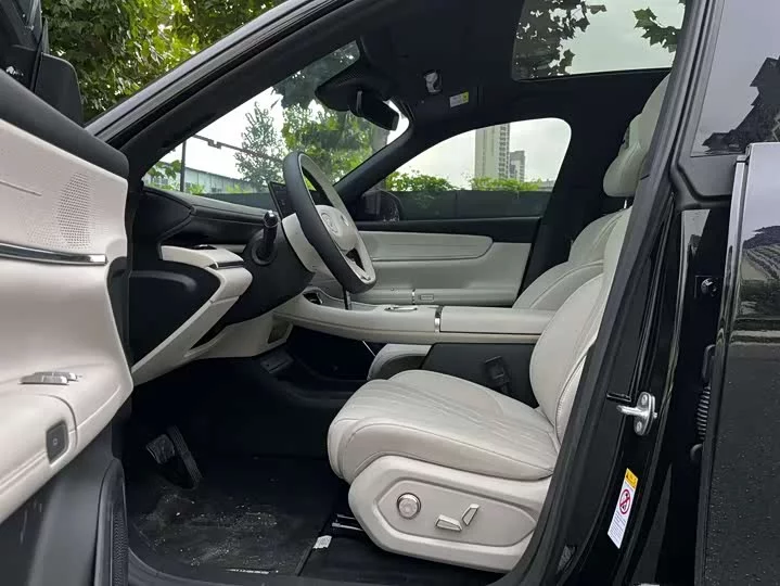 Changan Q07
