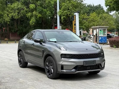 Lynk & Co 05