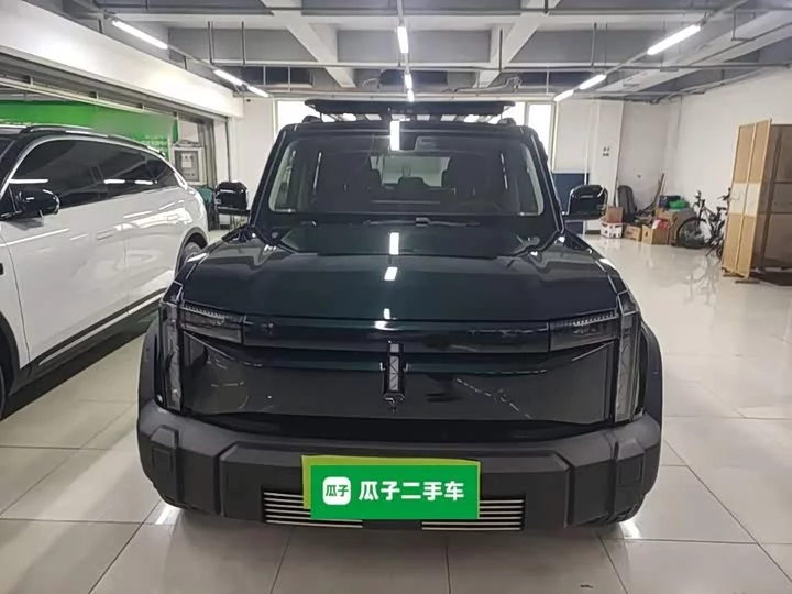 iCAR 03