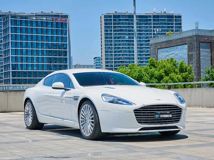 Aston Martin Rapide